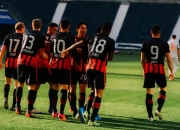 开云体育下载-包含云达不莱梅豪取三分，士气高昂的词条