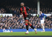 开云体育app-达科斯塔斯首开纪录，为球队带来胜利的曙光，振奋人心