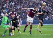 开云体育官网-热刺大胜，重返联赛前五，势不可挡，士气大振的简单介绍