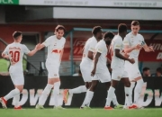 开云平台-萨尔茨堡大胜晋级，惊艳表现引关注，表现亮眼