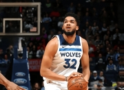 开云体育官方网站-尼克斯负毒蛇，霍勒迪收获绝杀，稳步上升的简单介绍