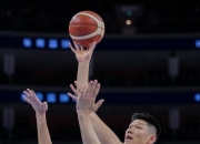 开云体育官方网站-雷霆鏖战江苏队，胡金秋高光表现