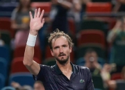 开云APP-联合杯鏖战美网，梅德韦杰夫关键制胜