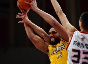 开云体育在线-包含东部强队遭遇挑战，关注焦点不断的词条