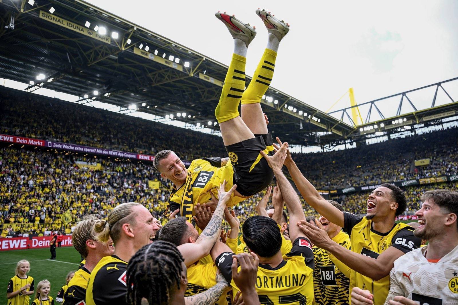 马德里竞技挺进淘汰赛，豪取客场胜利