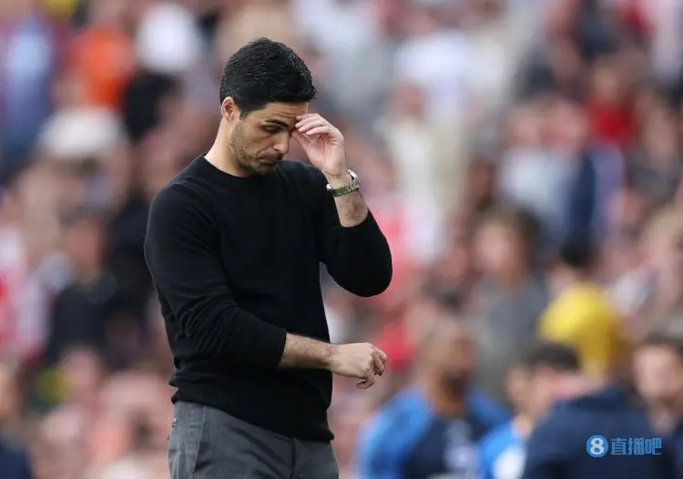 关于阿森纳锋线无力，主帅温格或将调整战术的信息