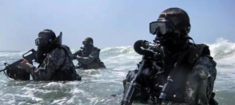 包含东部强队遭遇挑战，关注焦点不断的词条