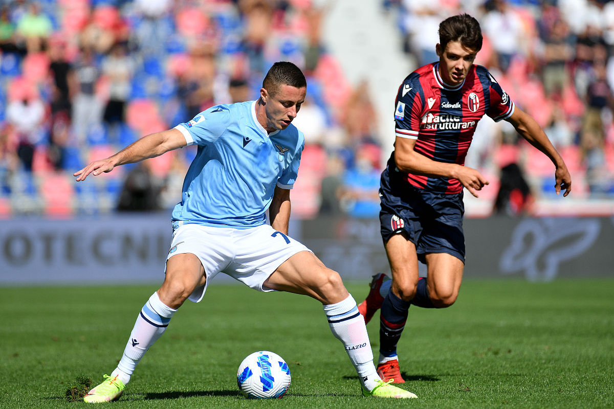 意大利博洛尼亚主场大胜，那不勒斯遭遇失利