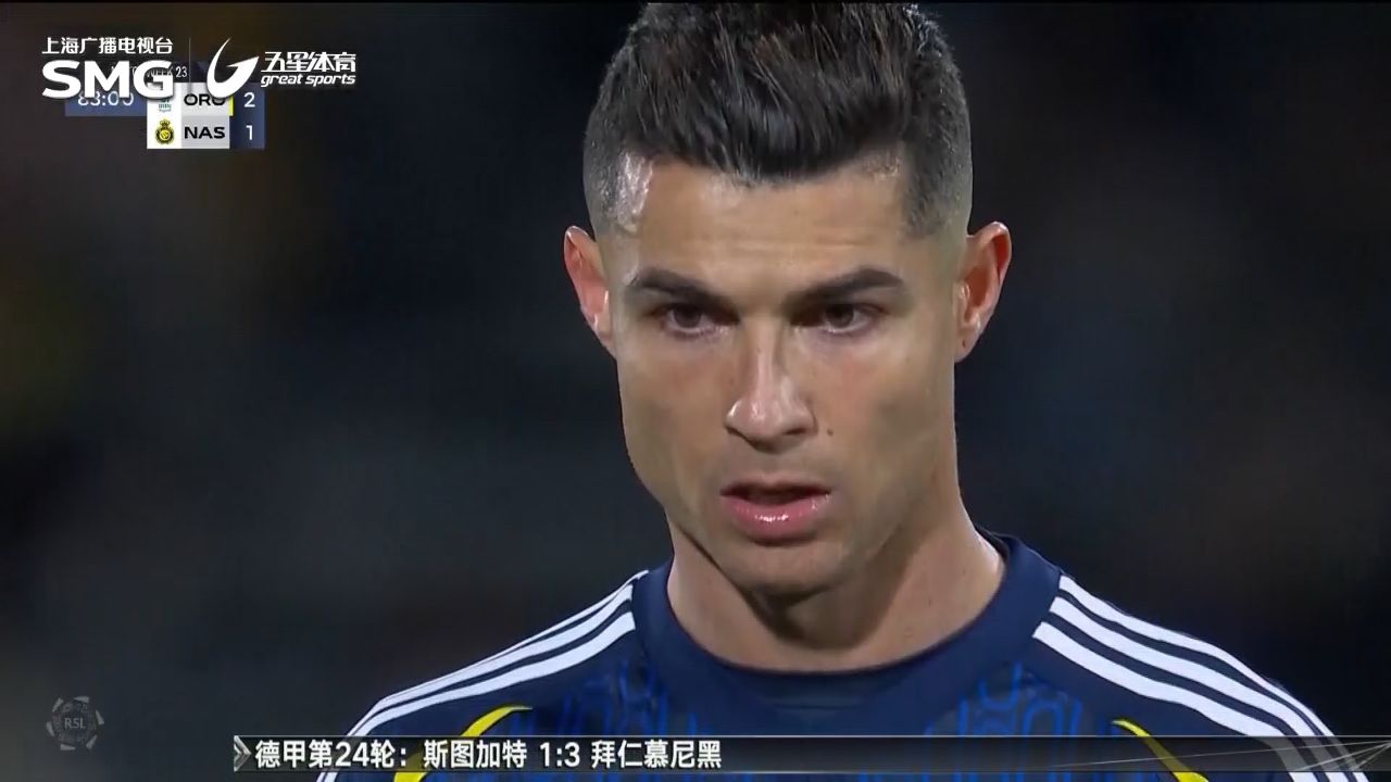 包含切尔西客场告负，前锋遗憾错失良机的词条