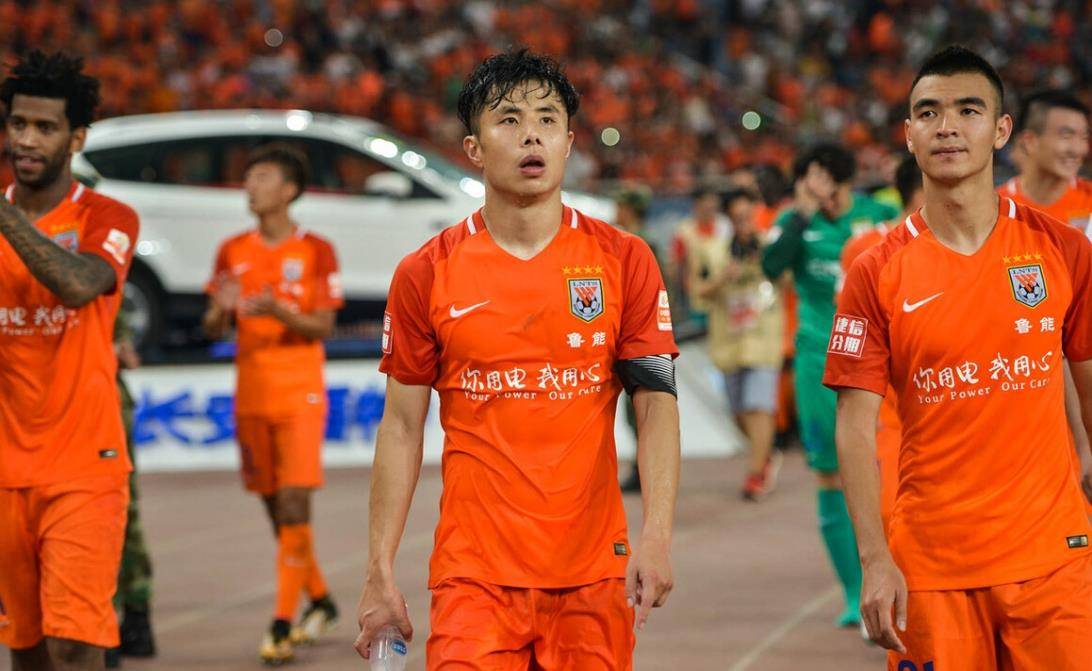 关于山东鲁能主场大获全胜,士气高涨的信息 关于山东鲁能主场大获全胜,士气高涨的信息