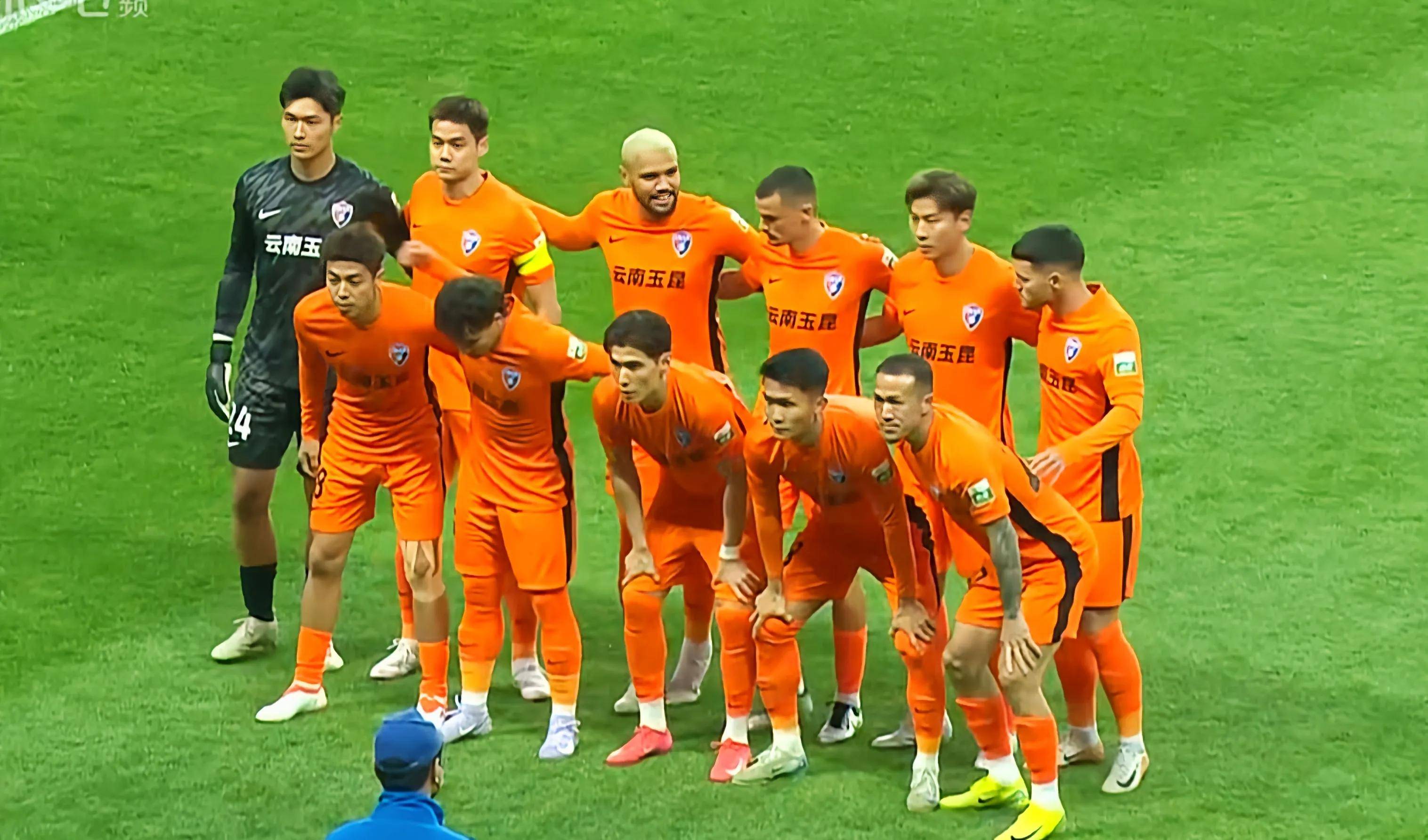 广州富力战平上海申花，难分高下！的简单介绍