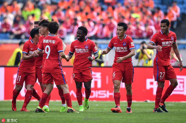 关于重庆斯威主场大胜天津泰达,迎来联赛开门红的信息 关于重庆斯威主场大胜天津泰达,迎来联赛开门红的信息