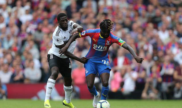 水晶宫客场不敌伯恩茅斯,遭遇连败 水晶宫客场不敌伯恩茅斯,遭遇连败