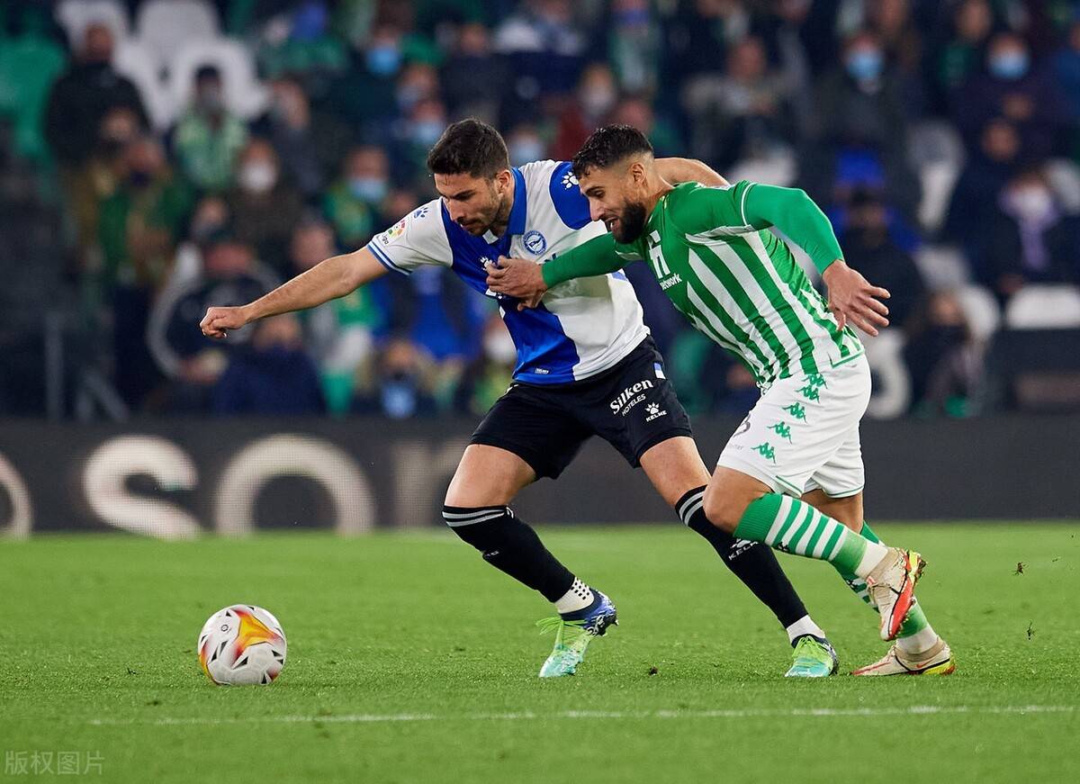 瓦伦西亚主场大胜,法兰克福再遭打击 瓦伦西亚主场大胜,法兰克福再遭打击