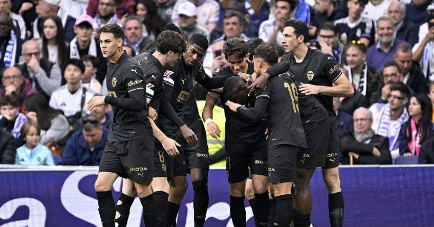 关于西尼克精彩表现，帮助瓦伦西亚轻松击败对手的信息