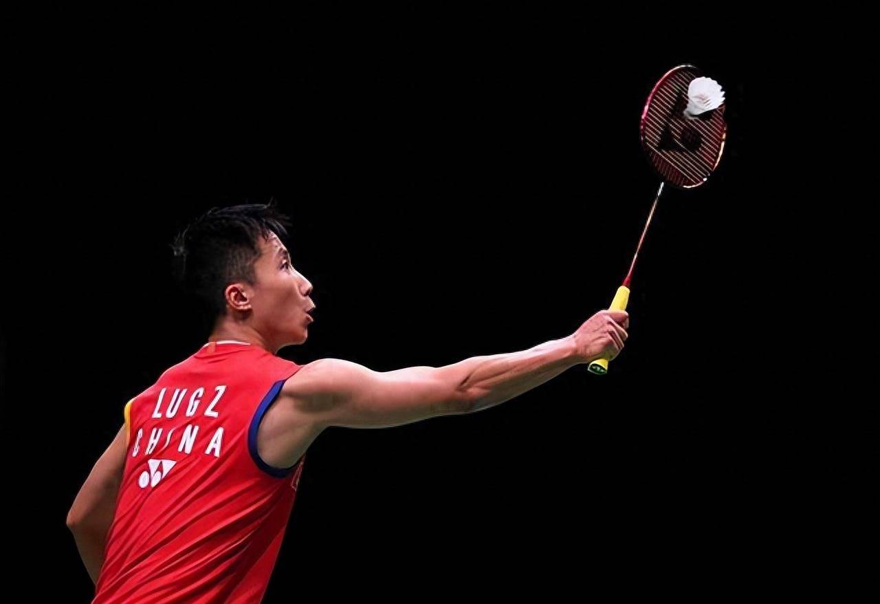 马来西亚选手取得篮球比赛银牌