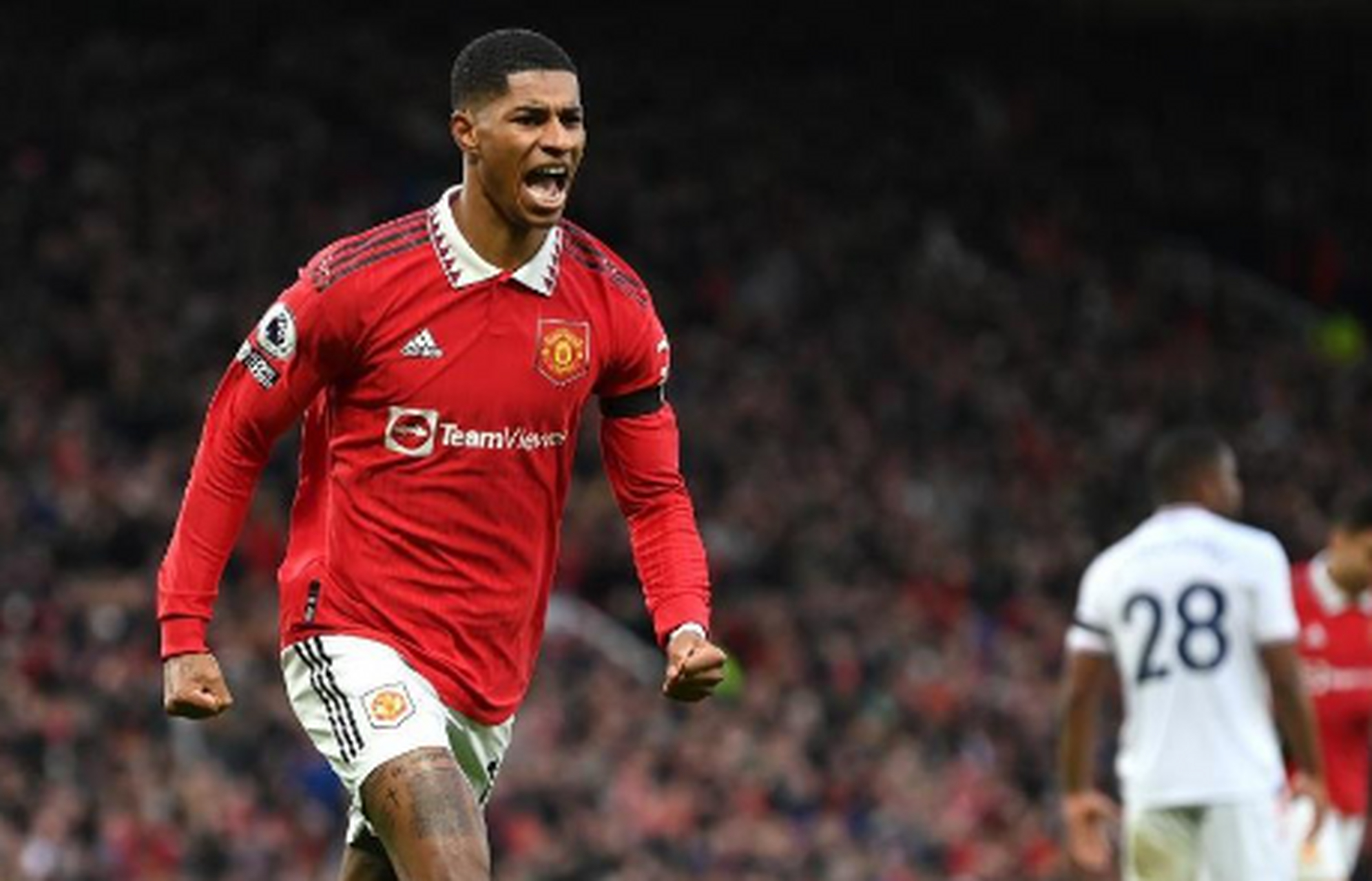 包含曼联主场力克水晶宫,摘得宝贵胜利的词条 包含曼联主场力克水晶宫,摘得宝贵胜利的词条