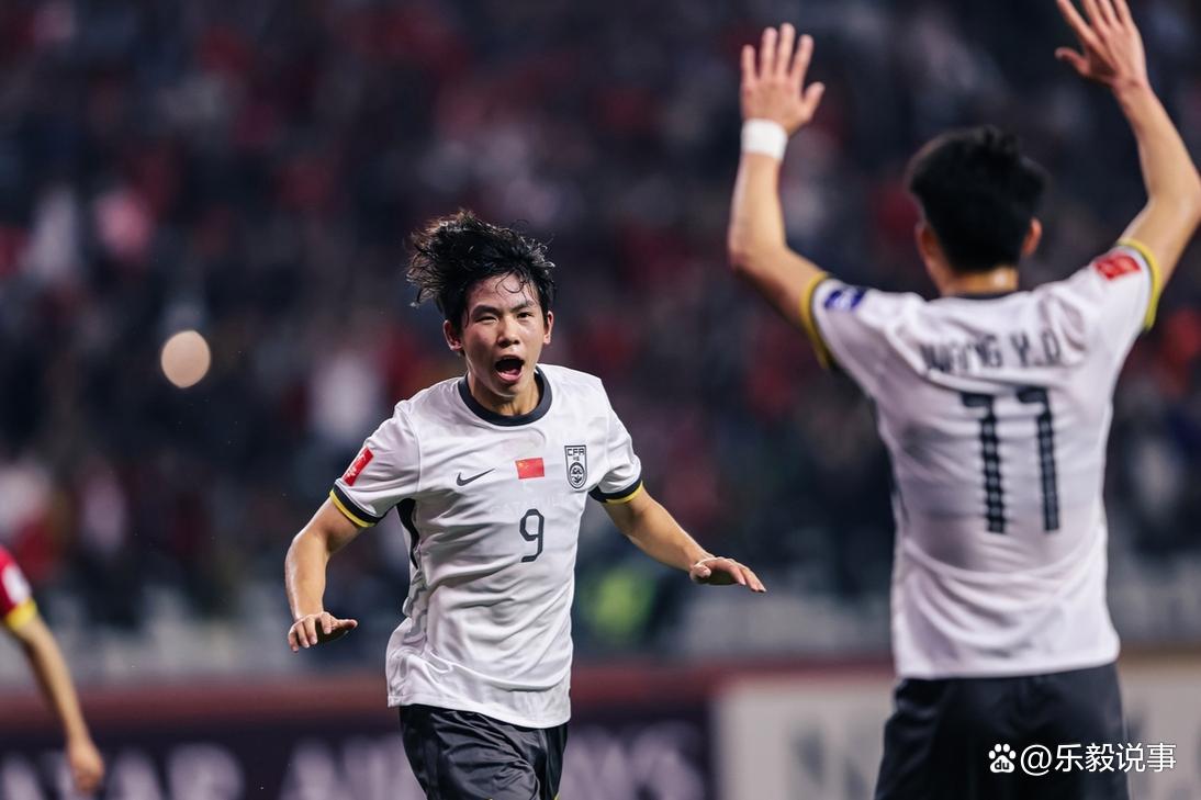 国内足球巨星对决:实力碰撞的时刻到了!的简单介绍 国内足球巨星对决:实力碰撞的时刻到了!的简单介绍