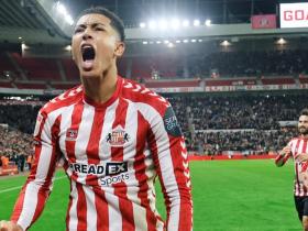 包含RB莱比锡球队队员表现出色，引起球迷关注的词条