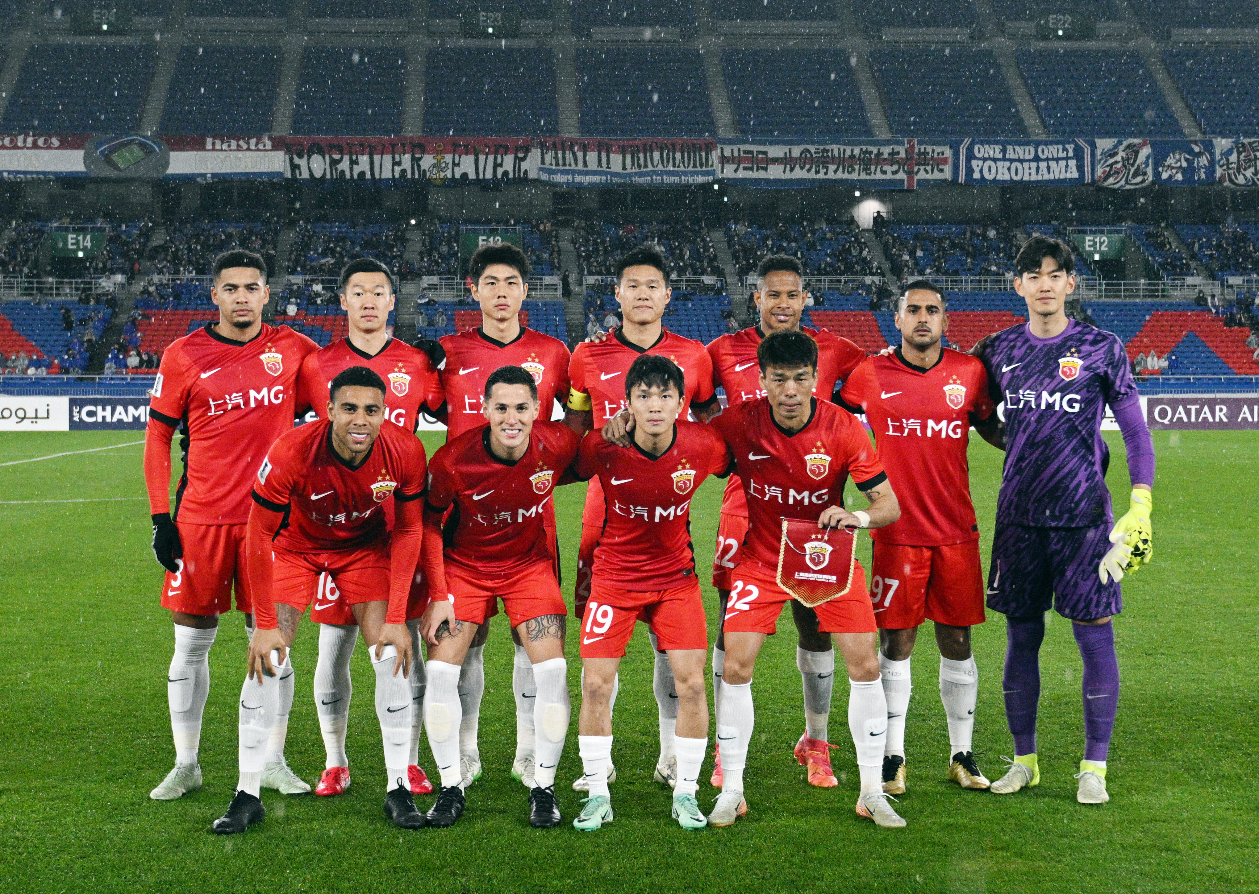 亚洲球星争锋，赛场上演精彩对决