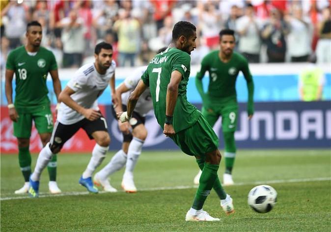 关于乌拉圭大胜索马里，锁定小组头名的信息