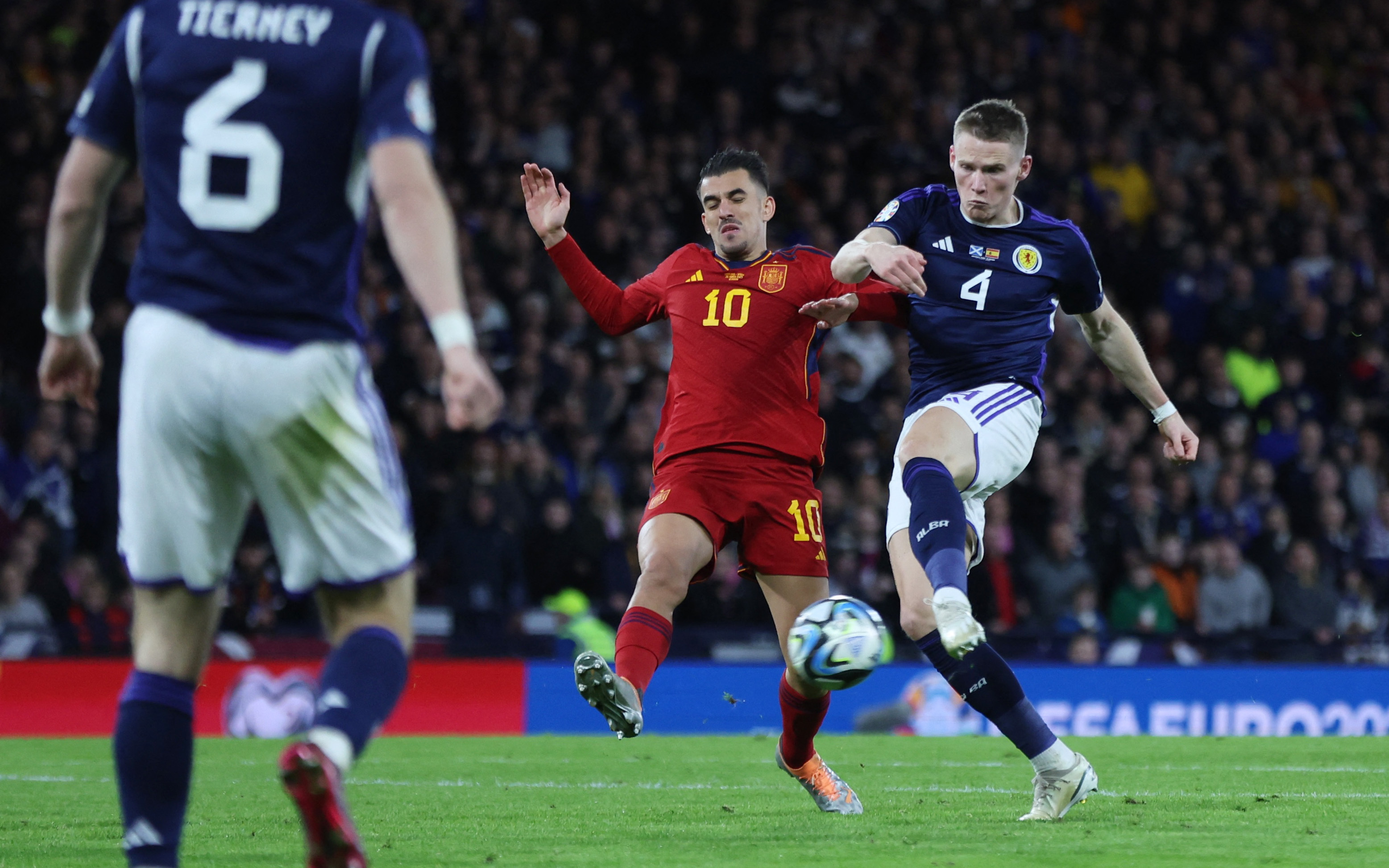 战绩出色的球队将在欧洲杯预选赛中挑战对手