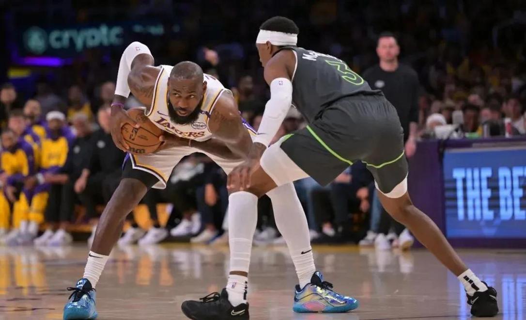 NBA常规赛收官战火箭迎战湖人背水一战 NBA常规赛收官战火箭迎战湖人背水一战
