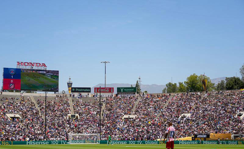 阿尔瓦尔收获关键胜利，保持升班希望，全场震撼
