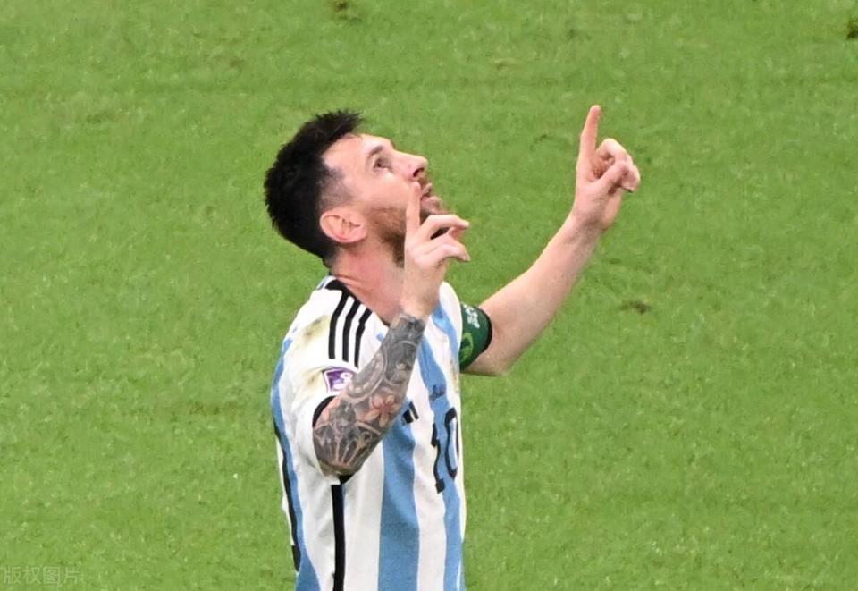 泰国选手实力勇夺冠军,获得称赞,士气大振的简单介绍 泰国选手实力勇夺冠军,获得称赞,士气大振的简单介绍