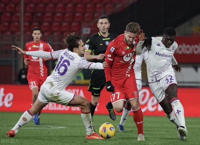 佛罗伦萨主场大胜,闯入意甲前八,表现亮眼的简单介绍 佛罗伦萨主场大胜,闯入意甲前八,表现亮眼的简单介绍