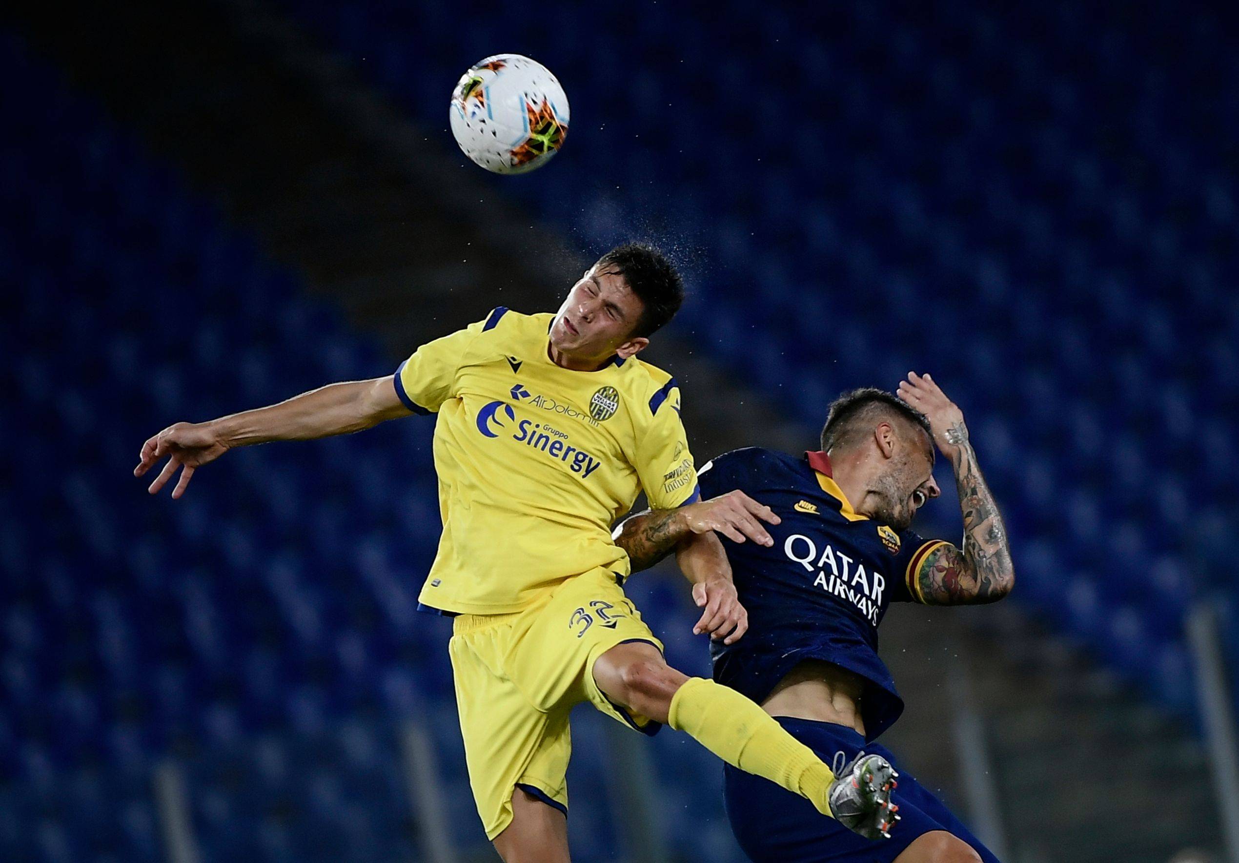 罗马主场大胜维罗纳，豪取三分登顶积分榜，势不可挡