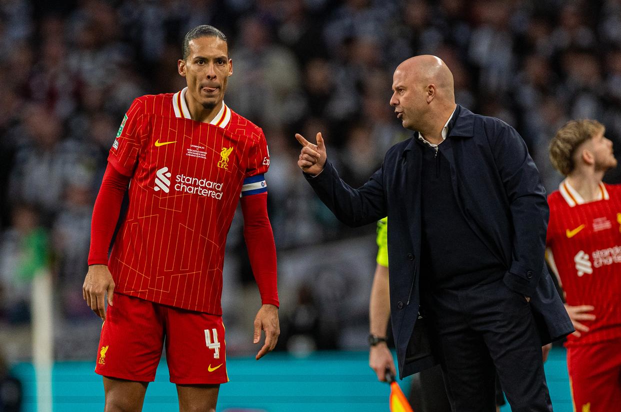 关于英格兰青年球员发挥出色，助力球队杀入北美洲杯半决赛，士气大振的信息