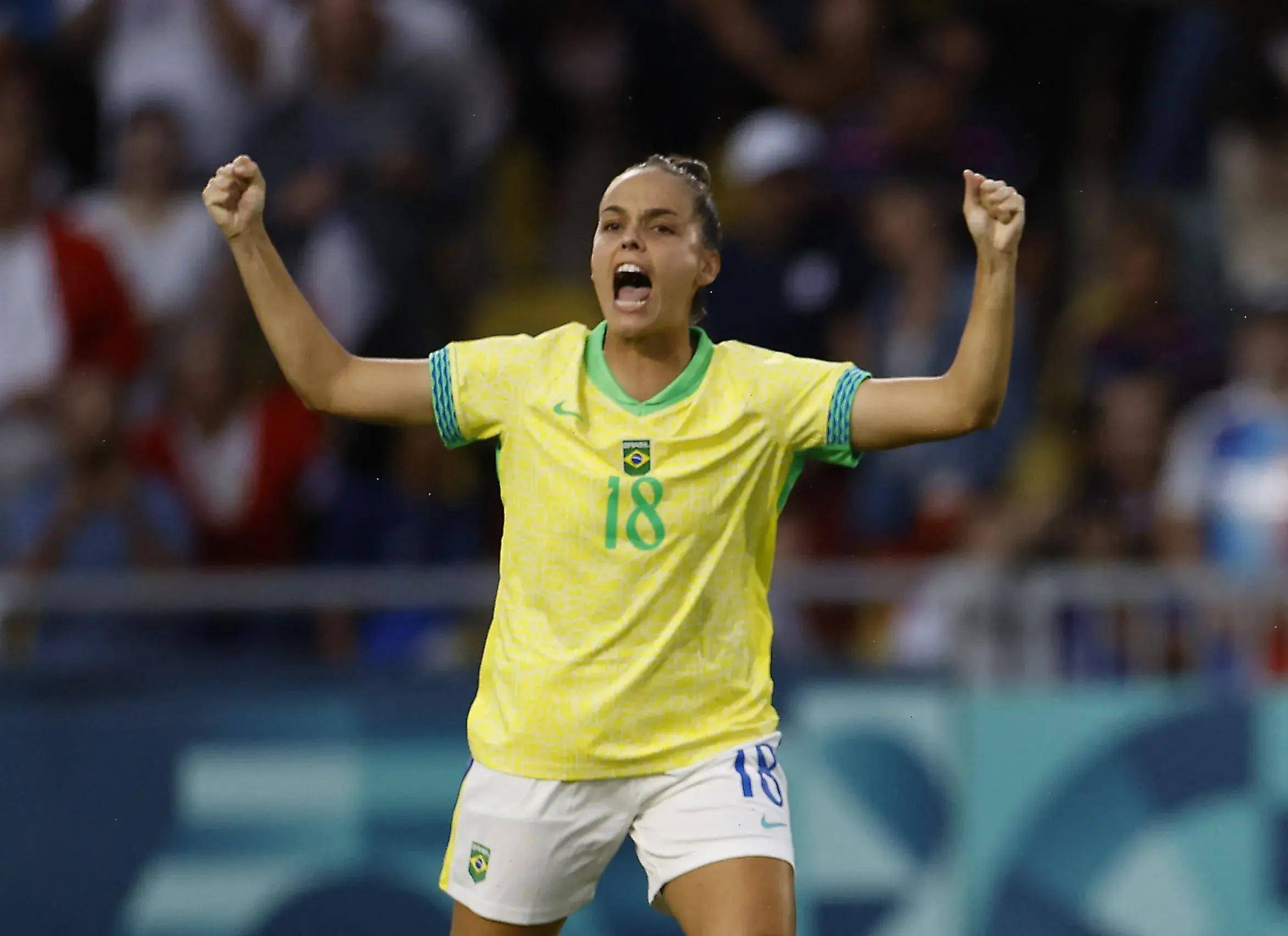 巴西女足再度夺冠，展现实力，全场震撼
