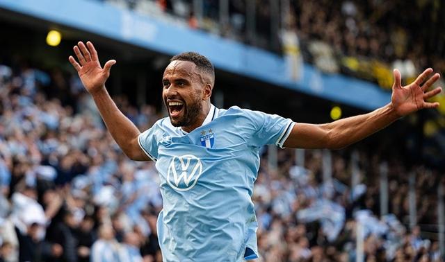 瑞典队主教练突然请辞,俱乐部寻觅新领袖,势不可挡 瑞典队主教练突然请辞,俱乐部寻觅新领袖,势不可挡