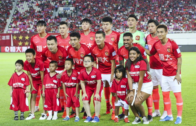 广州恒大挑战连胜纪录,力争打破记录,全场震撼 广州恒大挑战连胜纪录,力争打破记录,全场震撼