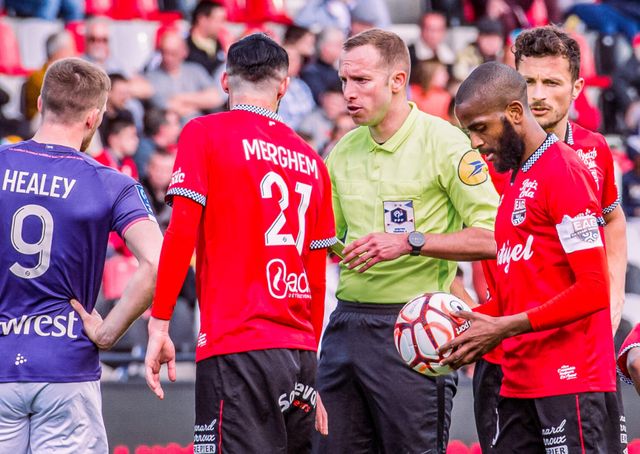 摩纳哥主场战平甘冈，暂时保持不败，士气大振