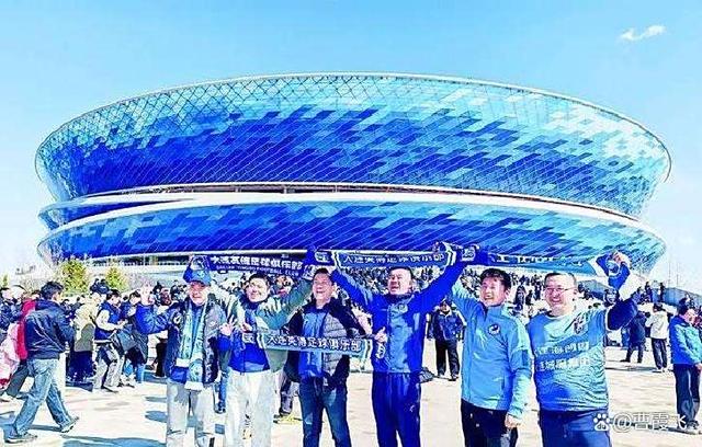 大连连续两个主场胜利，奠定保级基础，引发热议