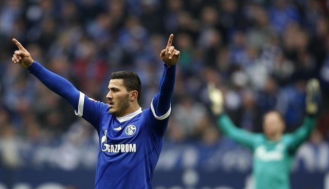 多特蒙德遭遇平局,努力追赶领头羊,士气大振 多特蒙德遭遇平局,努力追赶领头羊,士气大振