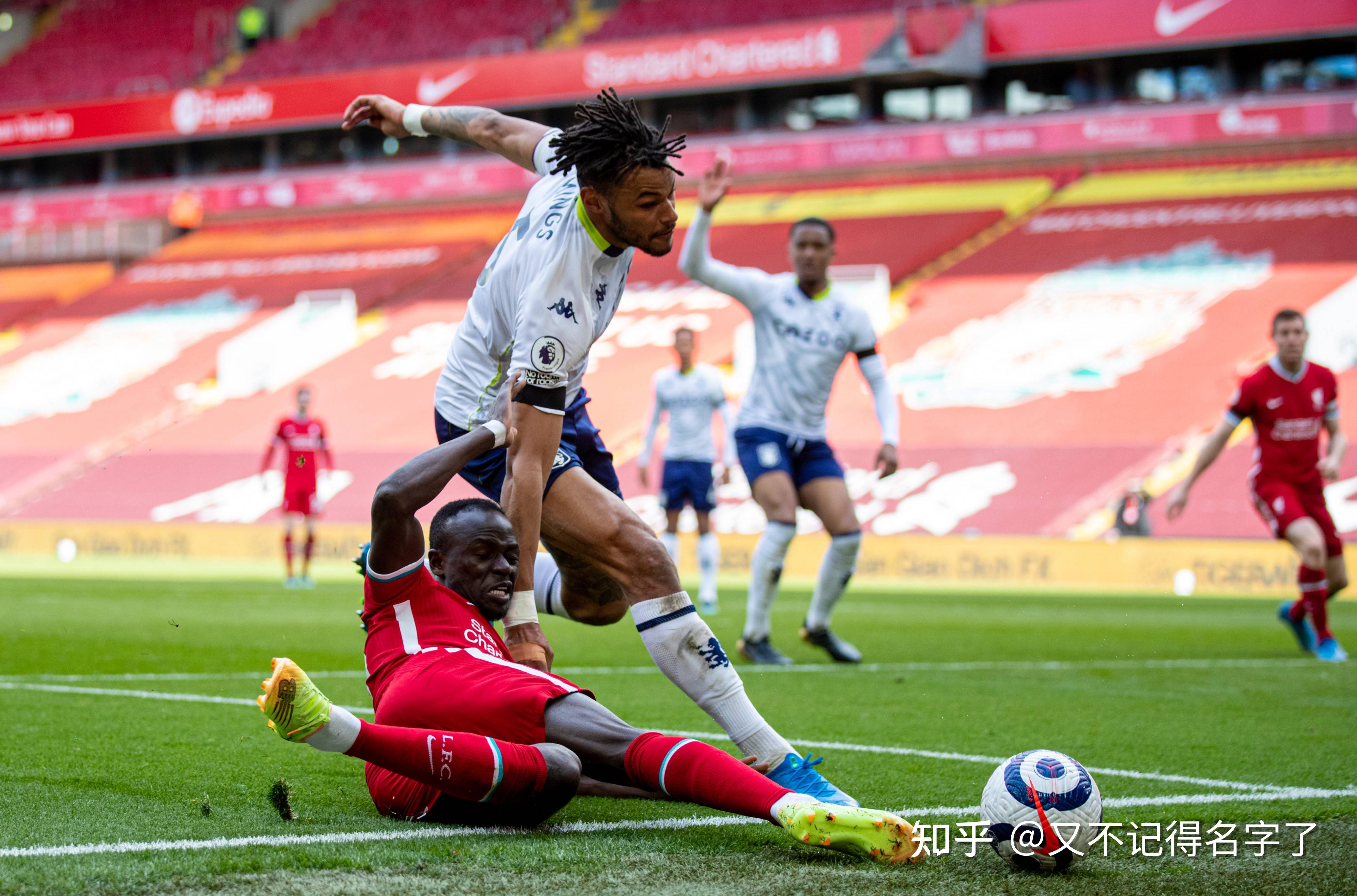 利物浦客场大胜,展现出色实力,战绩斐然 利物浦客场大胜,展现出色实力,战绩斐然