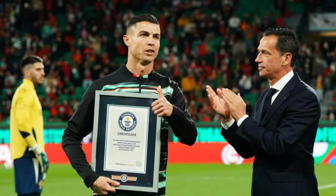 葡萄牙队在困境中逆转胜局，取得比赛，振奋人心