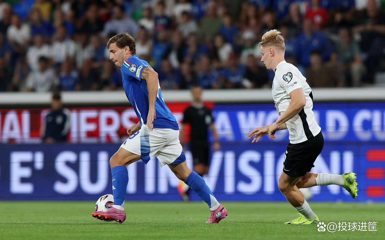 欧预赛赛场上演精彩对决,观赏性爆棚,掌声雷动 欧预赛赛场上演精彩对决,观赏性爆棚,掌声雷动