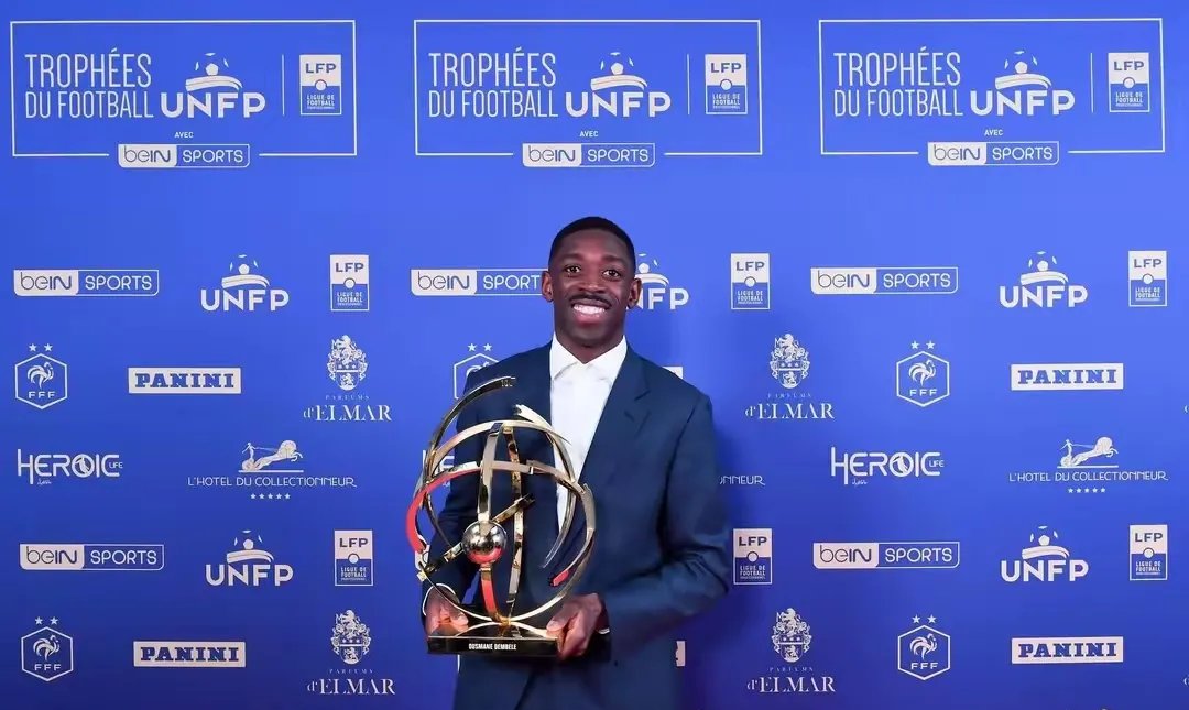 巴萨球星登贝莱恢复健康参加训练,表现亮眼 巴萨球星登贝莱恢复健康参加训练,表现亮眼