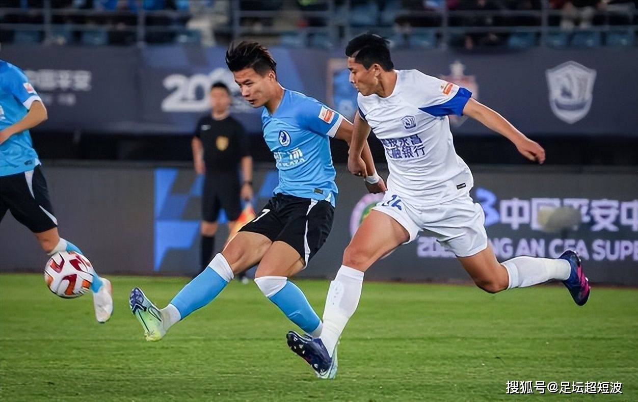 包含中国球队孜孜不倦，追求更多胜利，士气大振的词条