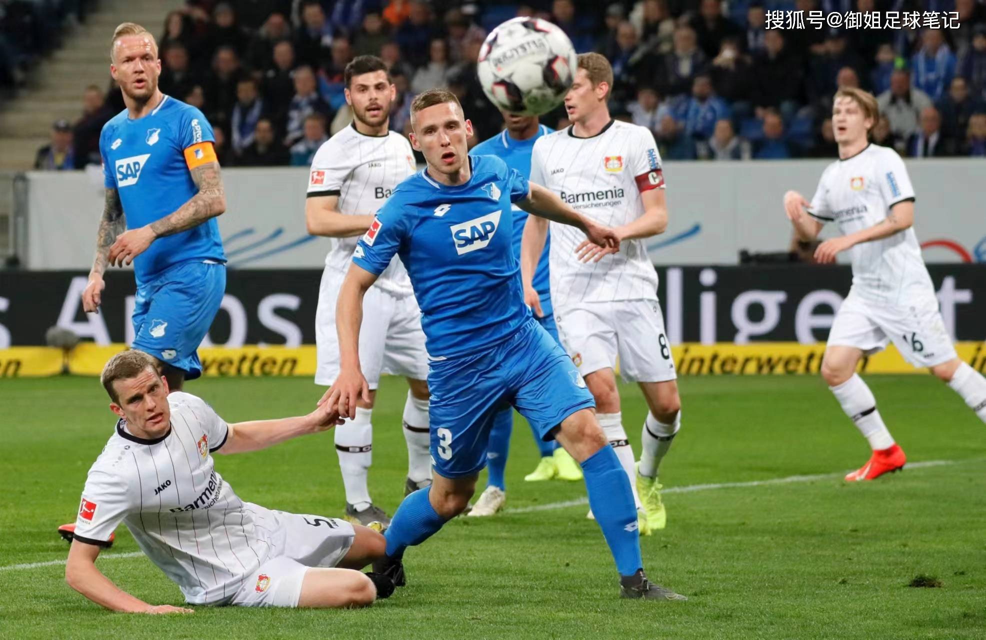 包含主场大胜霍芬海姆，多特蒙德保持领先优势，势不可挡的词条