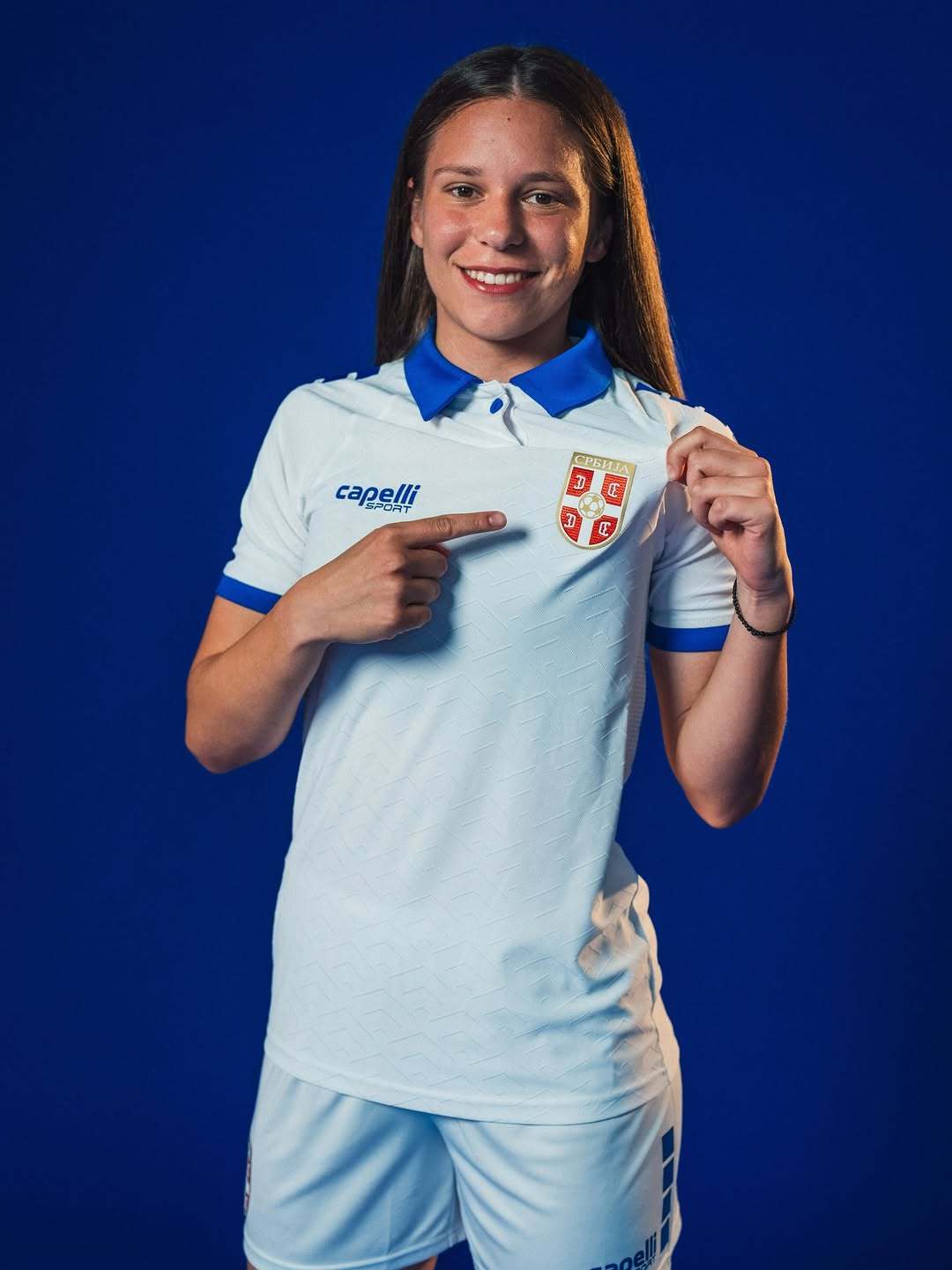 塞尔维亚客场击败卢森堡，晋级快车道，掌声雷动的简单介绍