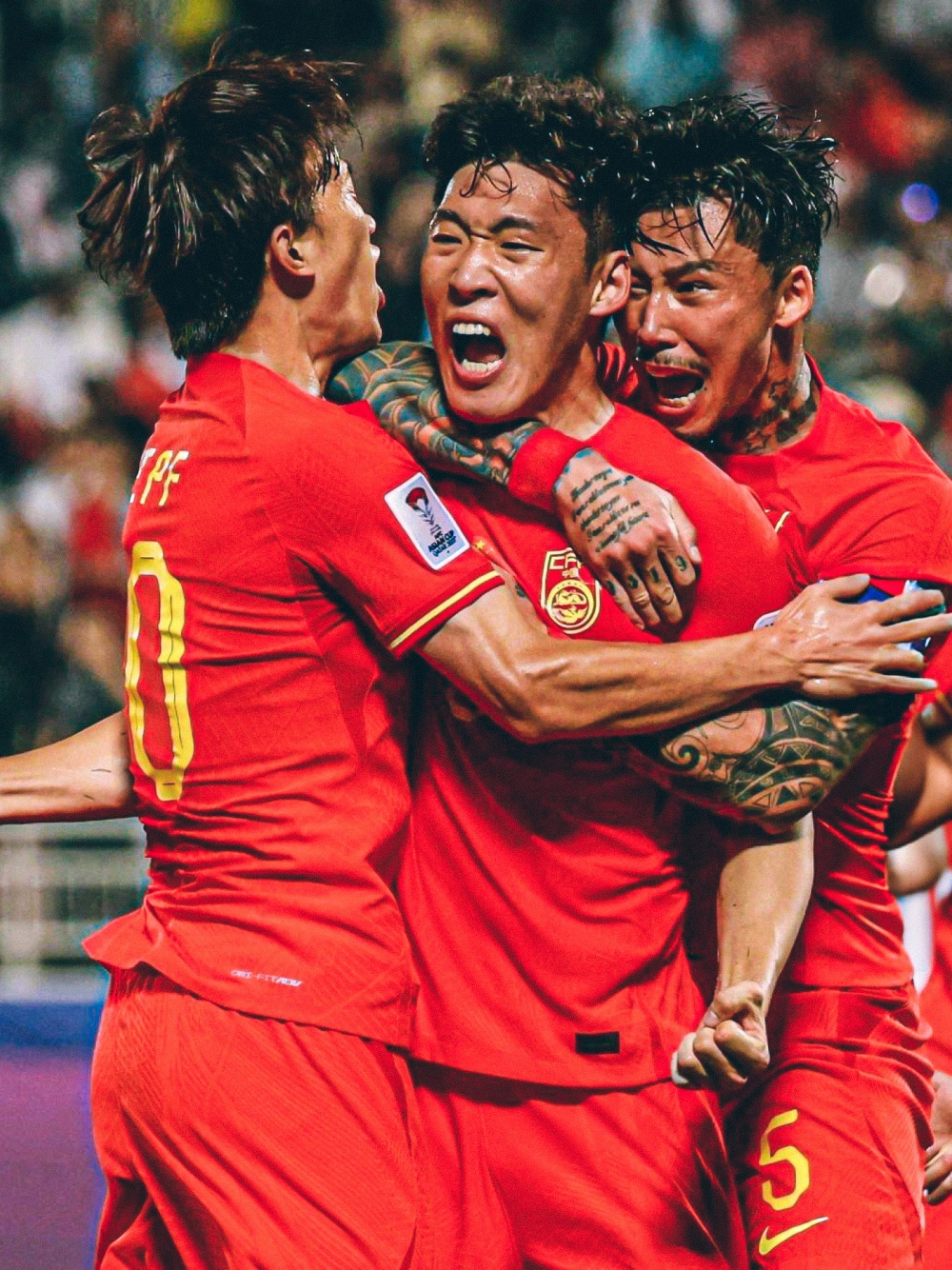 技术流与激情碰撞,足球决赛再创新高 技术流与激情碰撞,足球决赛再创新高