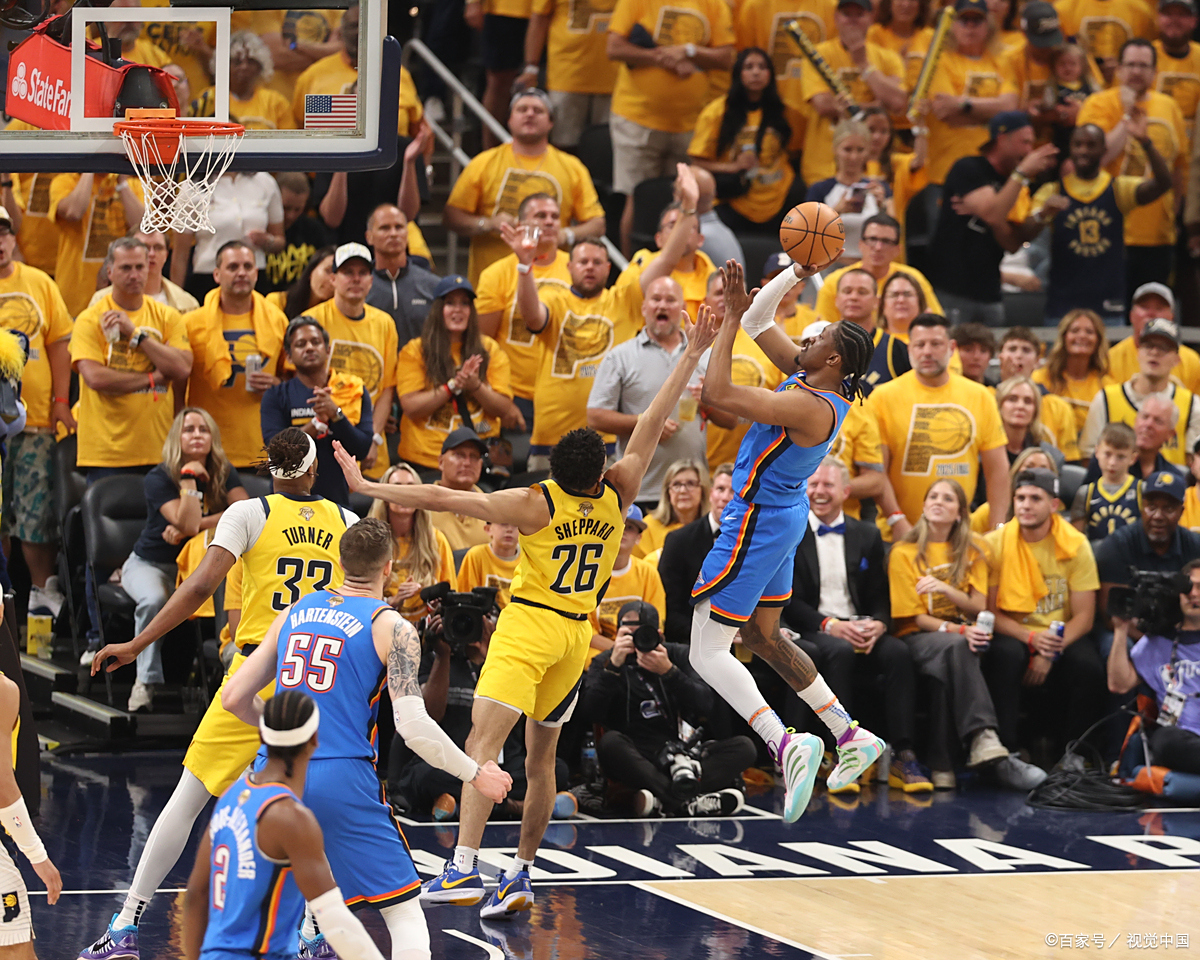 热火翻盘湖人,布克点燃赛场的简单介绍 热火翻盘湖人,布克点燃赛场的简单介绍