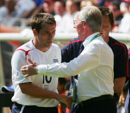 广州队碾压国王,欧文带队取胜 广州队碾压国王,欧文带队取胜