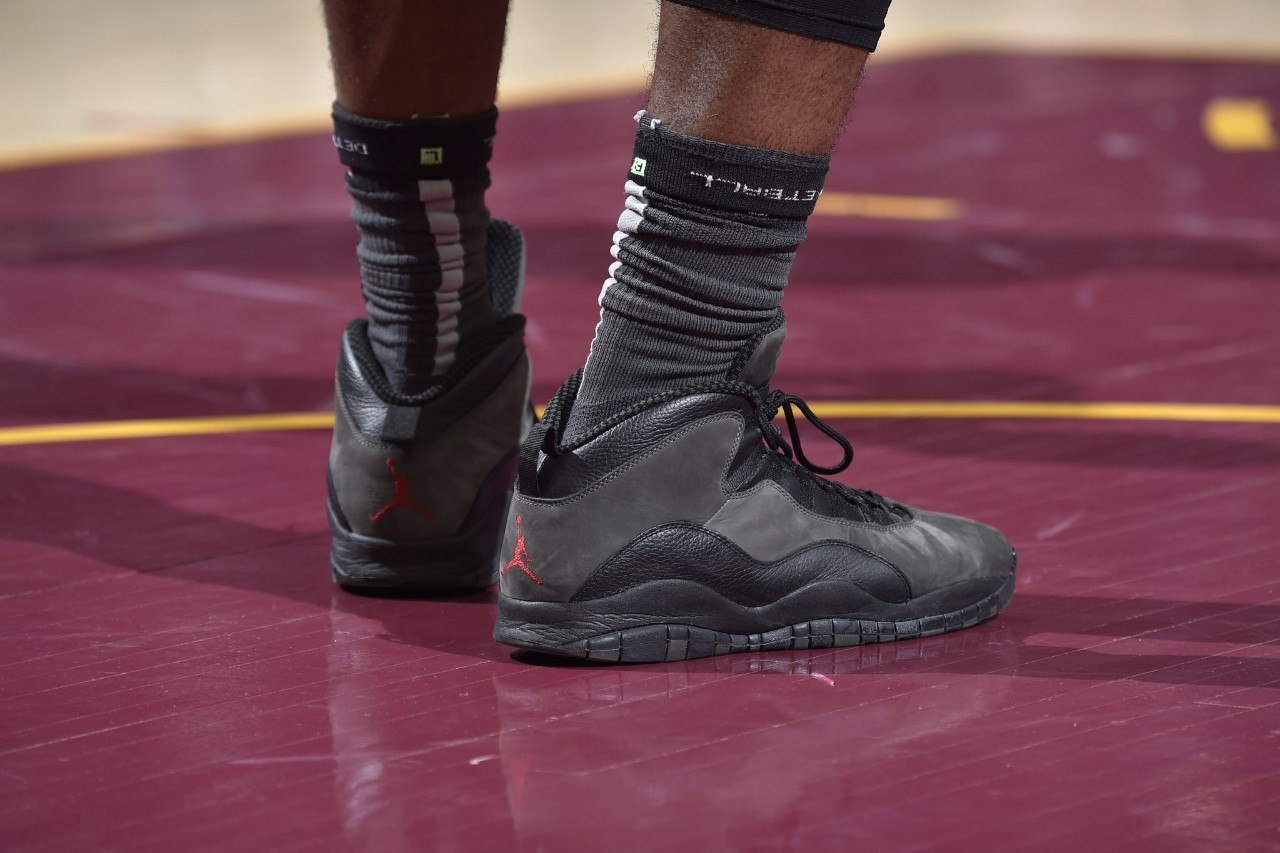 广州队碾压国王,欧文带队取胜 广州队碾压国王,欧文带队取胜