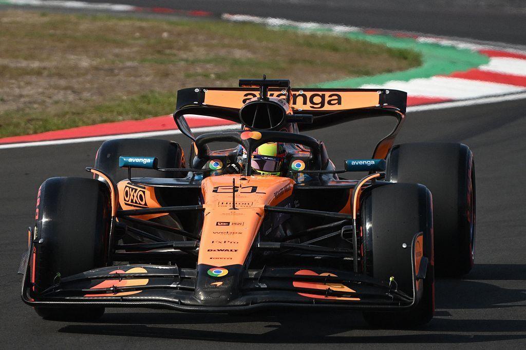 包含索伯车队碾压红牛二队，皮亚斯特里扛起全队的词条